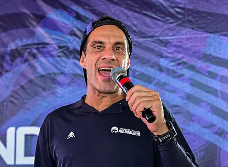 TAREK EL KATIB - DESAFIO 4 ILHAS